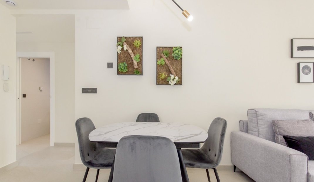 Nýbygging - Sérhæð -
Torrevieja - Los Balcones