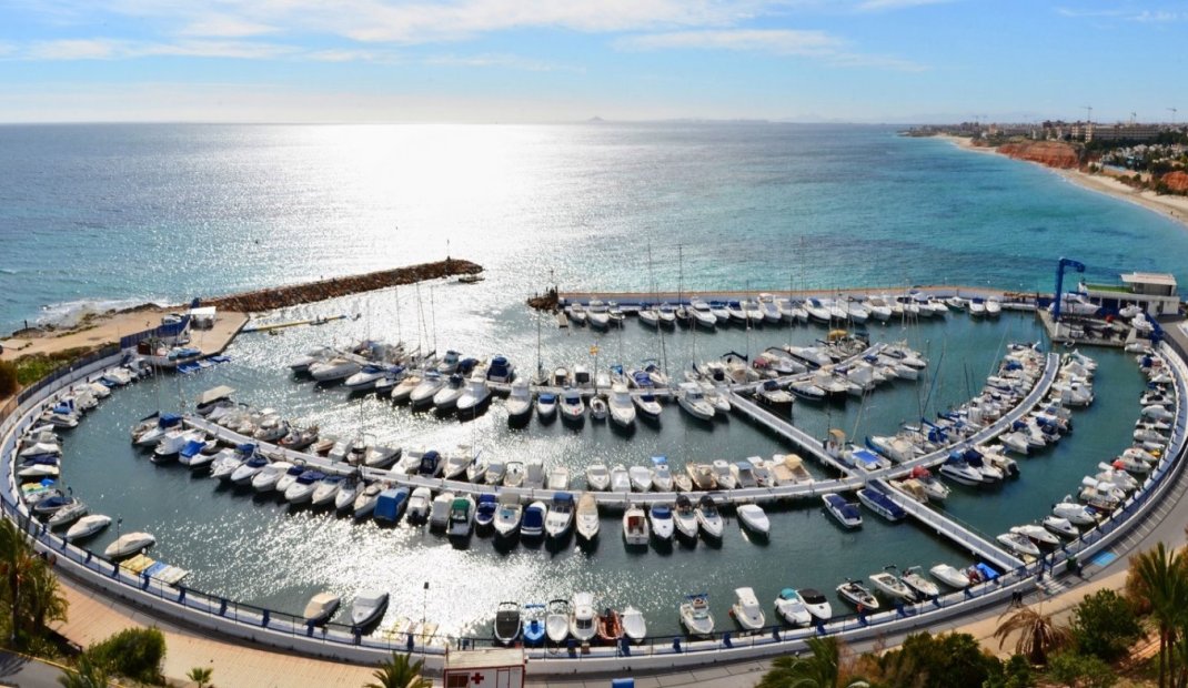 Nýbygging - Einbýlishús -
Orihuela Costa - Campoamor