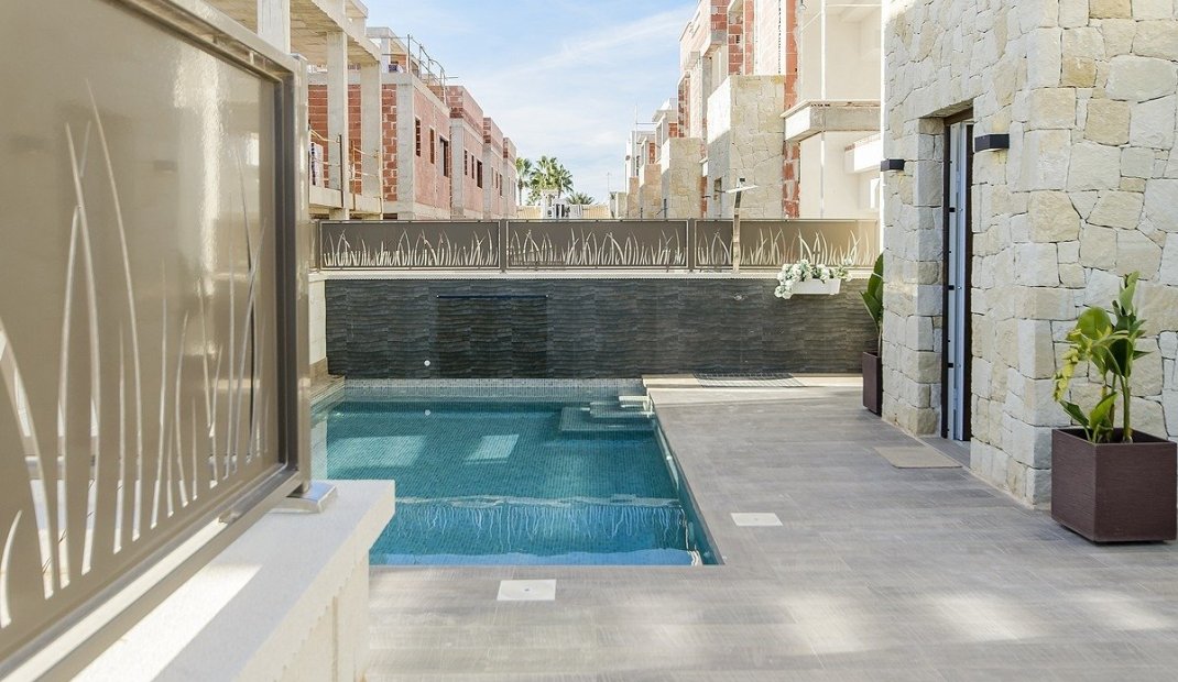 Nýbygging - Einbýlishús -
Los Montesinos - La Herrada