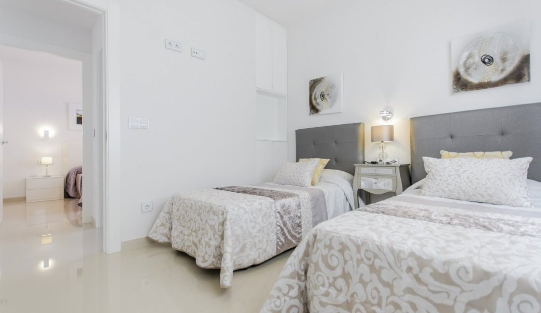 Nýbygging - Einbýlishús -
San Miguel de Salinas - Cerro Del Sol