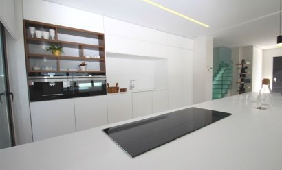 Nýbygging - Einbýlishús -
Orihuela Costa - Campoamor