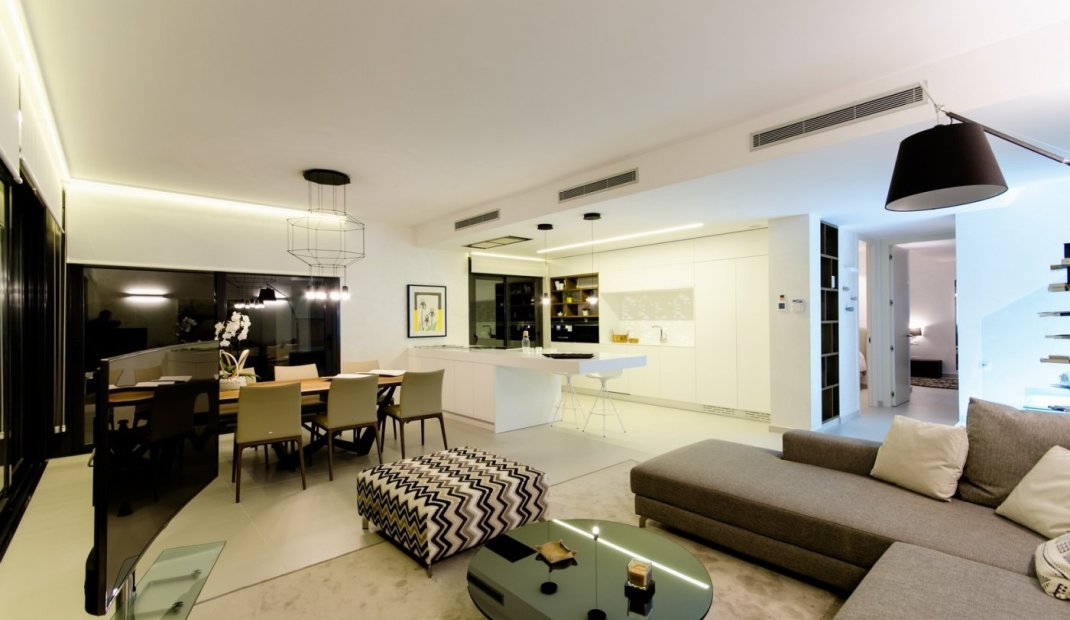 Nýbygging - Einbýlishús -
Orihuela Costa - Campoamor