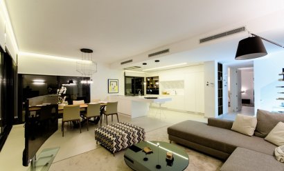 Nýbygging - Einbýlishús -
Orihuela Costa - Campoamor