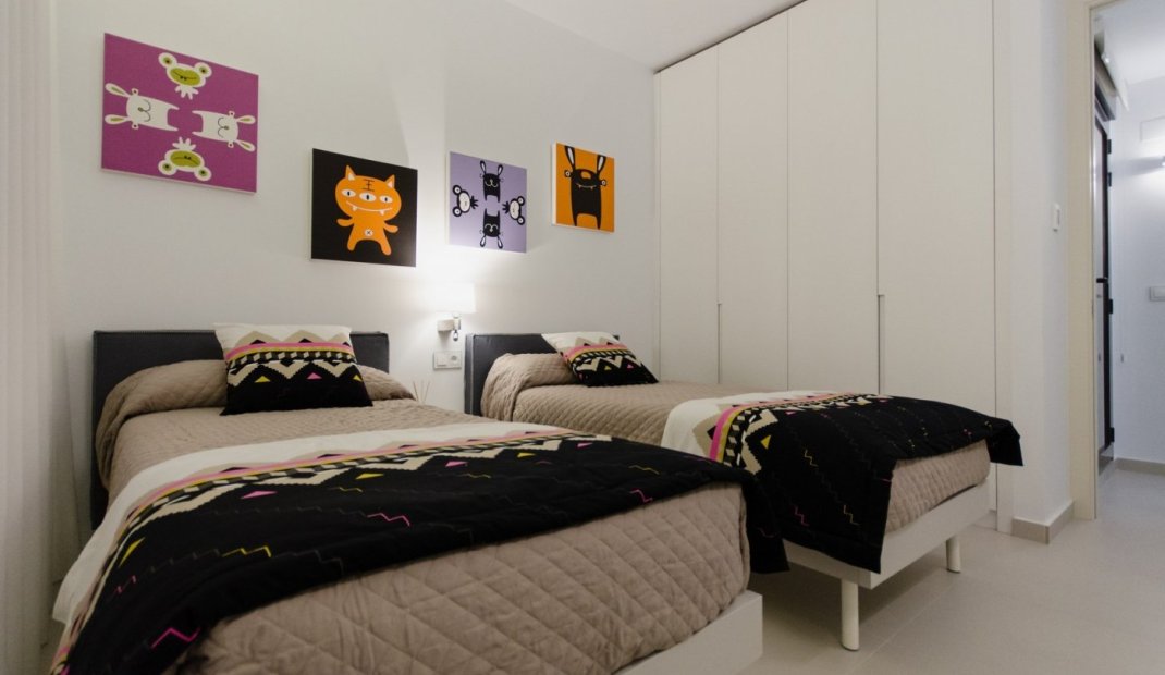 Nýbygging - Einbýlishús -
Orihuela Costa - Campoamor