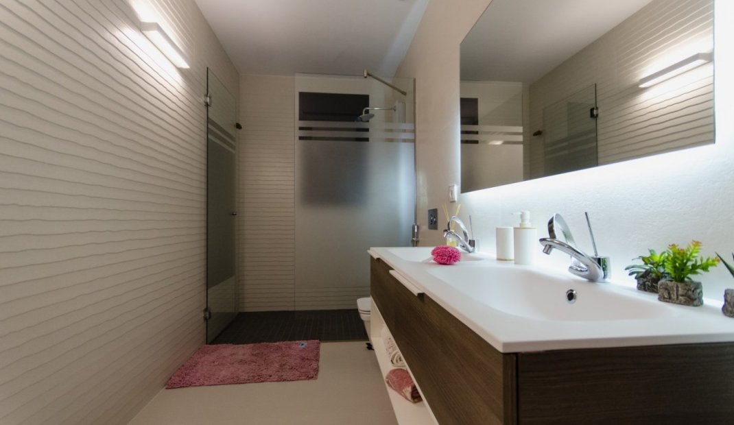 Nýbygging - Einbýlishús -
Orihuela Costa - Campoamor