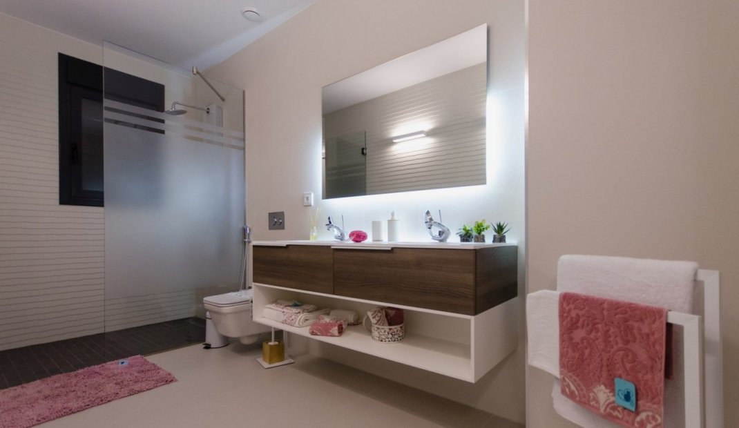 Nýbygging - Einbýlishús -
Orihuela Costa - Campoamor