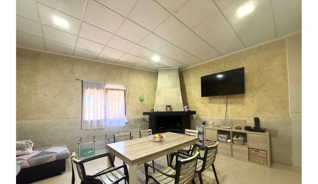 Endursala - Semi Detached Villa -
San Miguel de Salinas