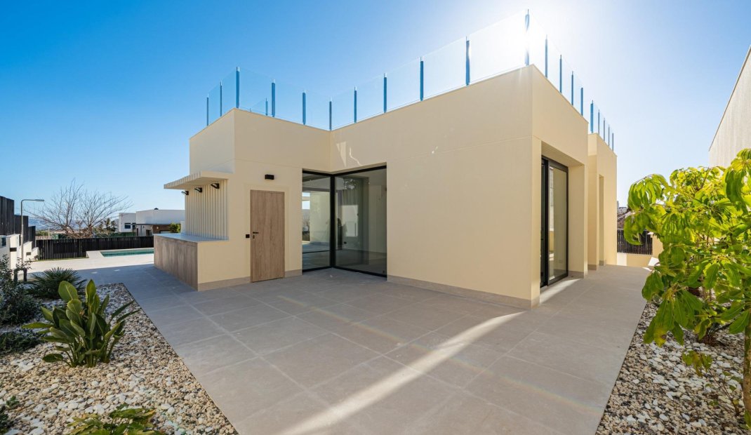 Nýbygging - Einbýlishús -
Polop - La Alberca