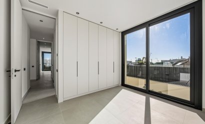 Nýbygging - Einbýlishús -
Polop - La Alberca