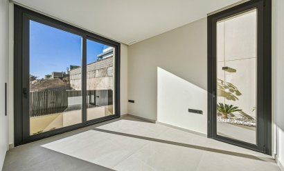 Nýbygging - Einbýlishús -
Polop - La Alberca