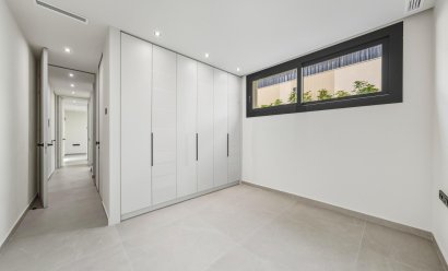 Nýbygging - Einbýlishús -
Polop - La Alberca