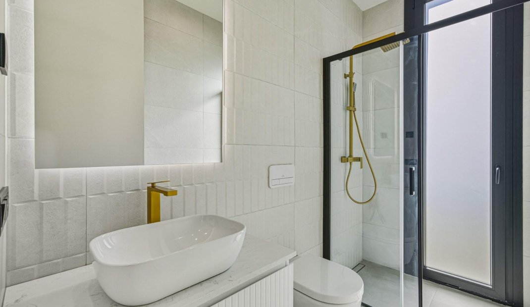 Nýbygging - Einbýlishús -
Polop - La Alberca