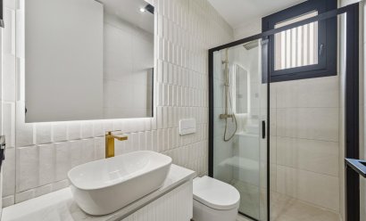 Nýbygging - Einbýlishús -
Polop - La Alberca