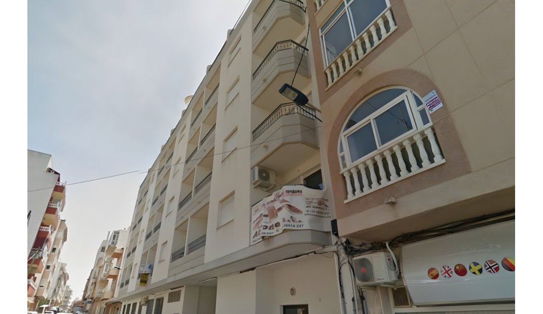 Endursala - Apartment / flat -
Torrevieja