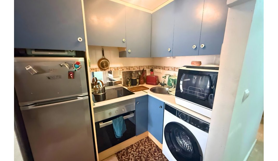 Endursala - Apartment / flat -
Torrevieja