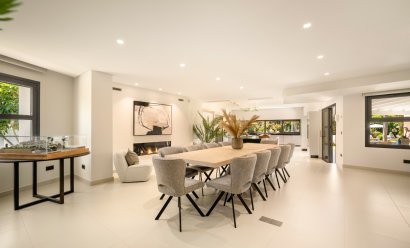 Obra nueva - Villa -
Marbella