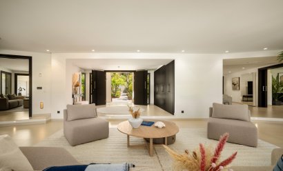 Obra nueva - Villa -
Marbella