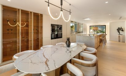 Obra nueva - Villa -
Marbella