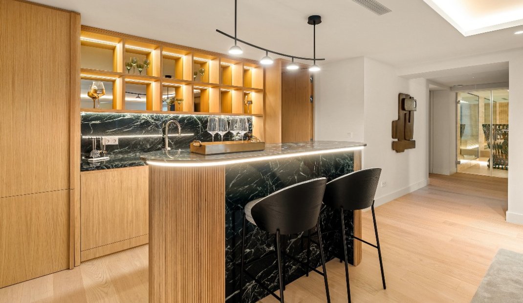 Obra nueva - Villa -
Marbella