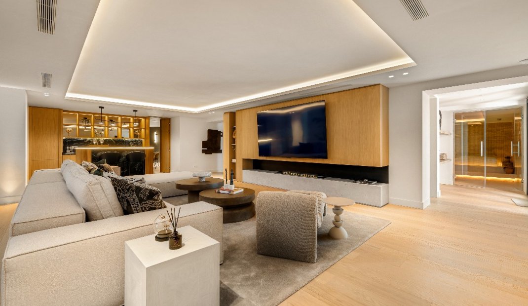 Obra nueva - Villa -
Marbella