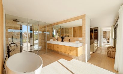 Obra nueva - Villa -
Marbella