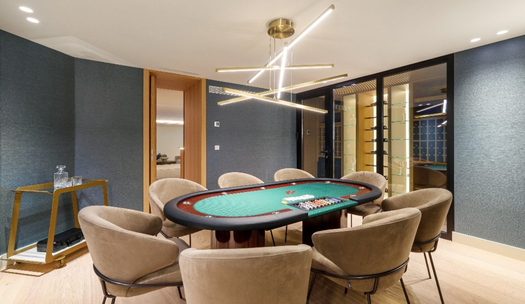 Obra nueva - Villa -
Marbella