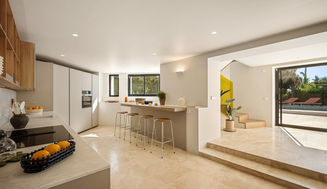 Obra nueva - Villa -
Marbella