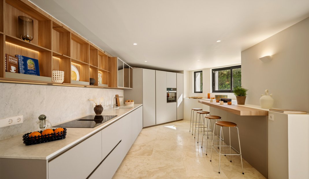 Obra nueva - Villa -
Marbella