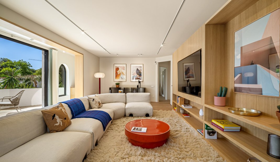 Obra nueva - Villa -
Marbella