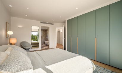 Obra nueva - Villa -
Marbella