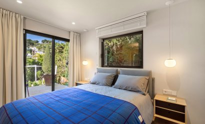 Obra nueva - Villa -
Marbella