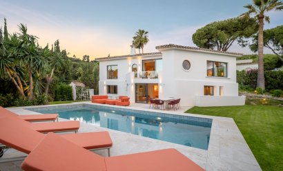 Obra nueva - Villa -
Marbella