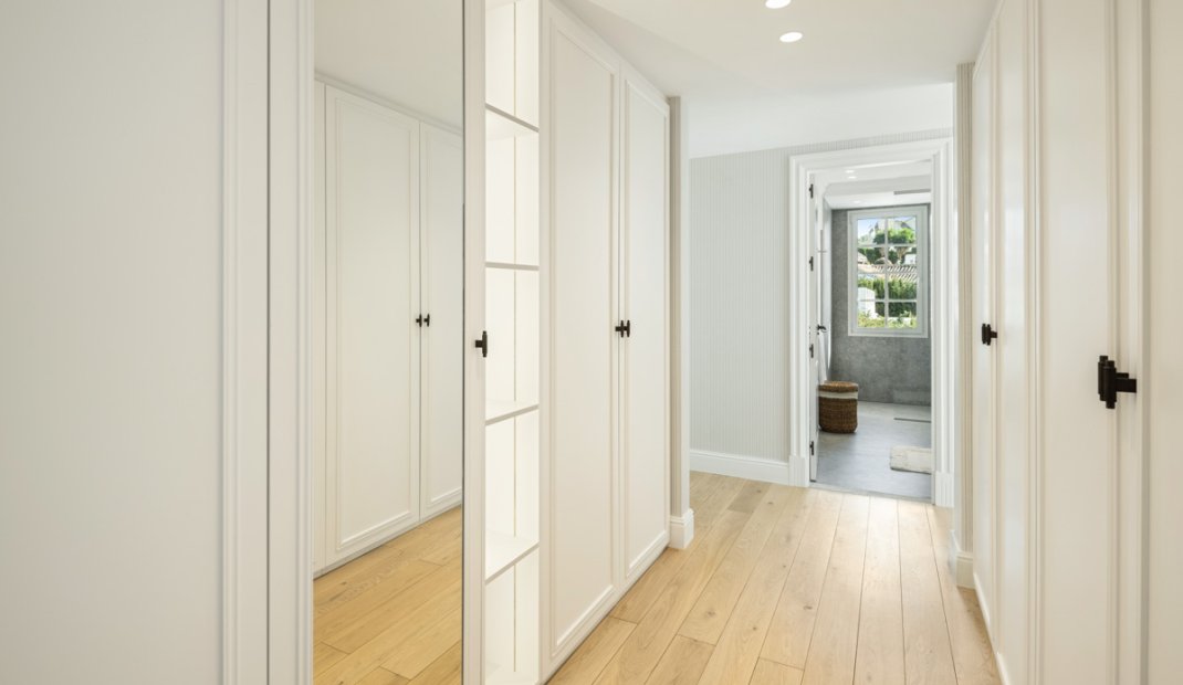 New Build - Villa -
Marbella