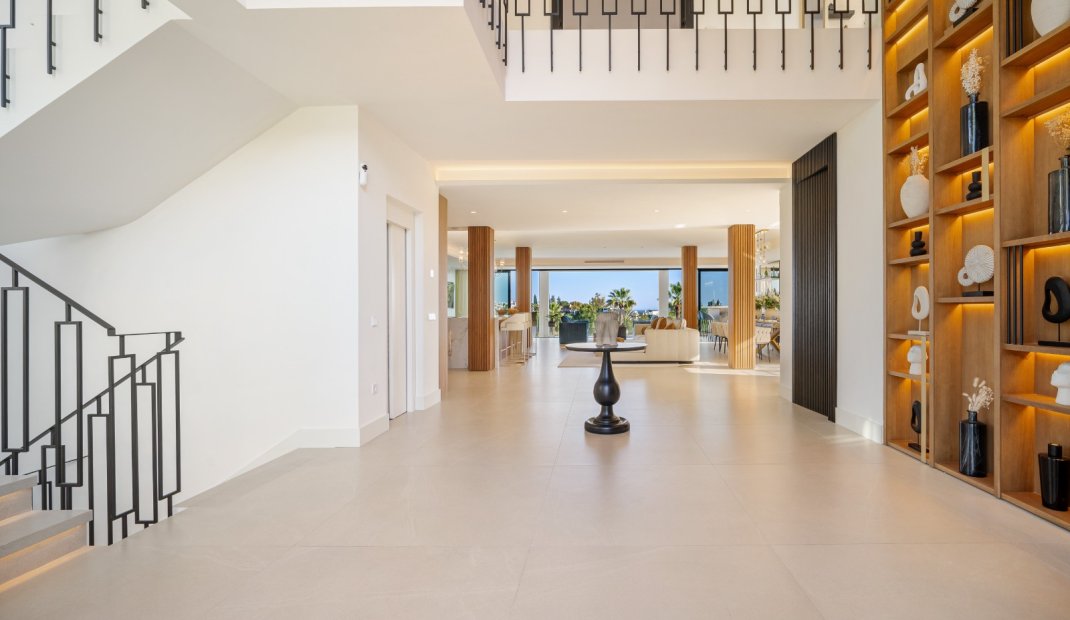 Obra nueva - Villa -
Marbella