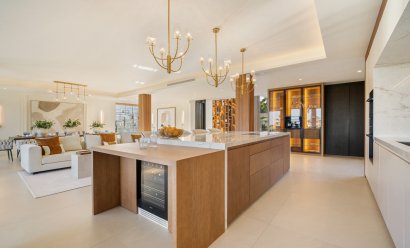 Obra nueva - Villa -
Marbella