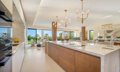 Obra nueva - Villa -
Marbella