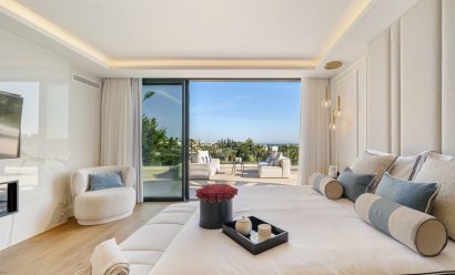 Obra nueva - Villa -
Marbella