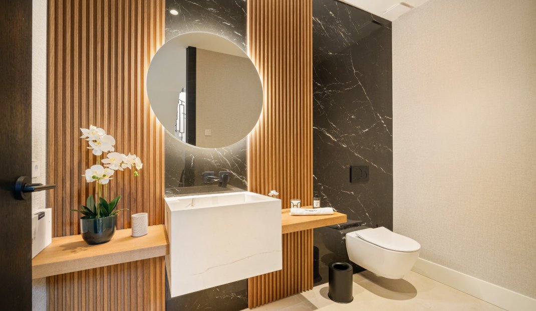 Obra nueva - Villa -
Marbella