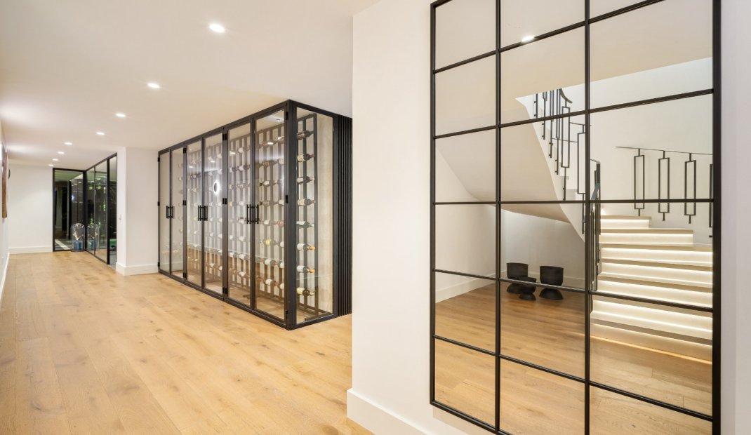 Obra nueva - Villa -
Marbella