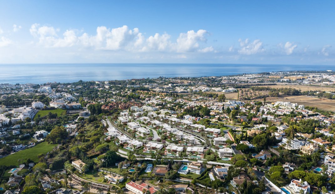 Obra nueva - Villa -
Marbella