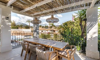 Obra nueva - Villa -
Marbella