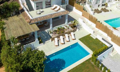 Obra nueva - Villa -
Marbella