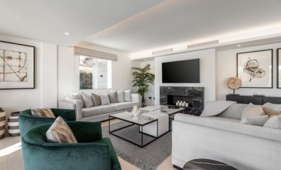 Obra nueva - Villa -
Marbella