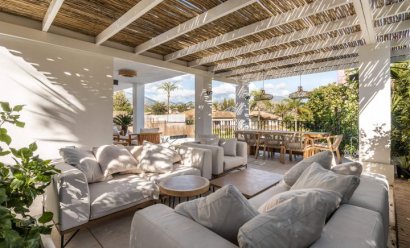 Obra nueva - Villa -
Marbella