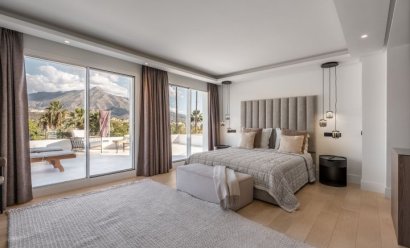 Obra nueva - Villa -
Marbella