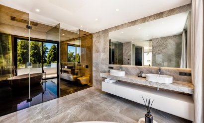 Obra nueva - Villa -
Marbella