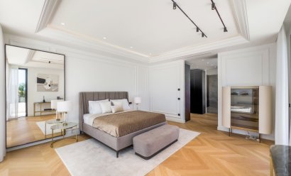 Obra nueva - Villa -
Marbella