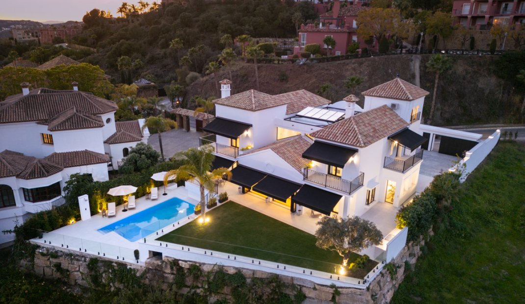 New Build - Villa -
Benahavís