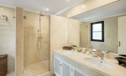 New Build - Villa -
Benahavís