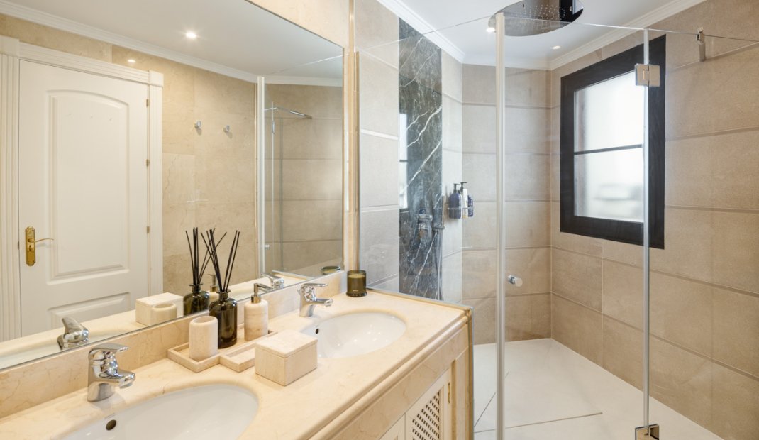 New Build - Villa -
Benahavís